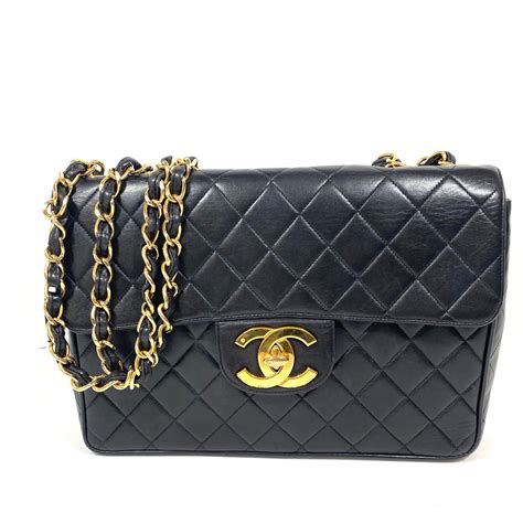 chanel 19 jumbo bag|Meer.